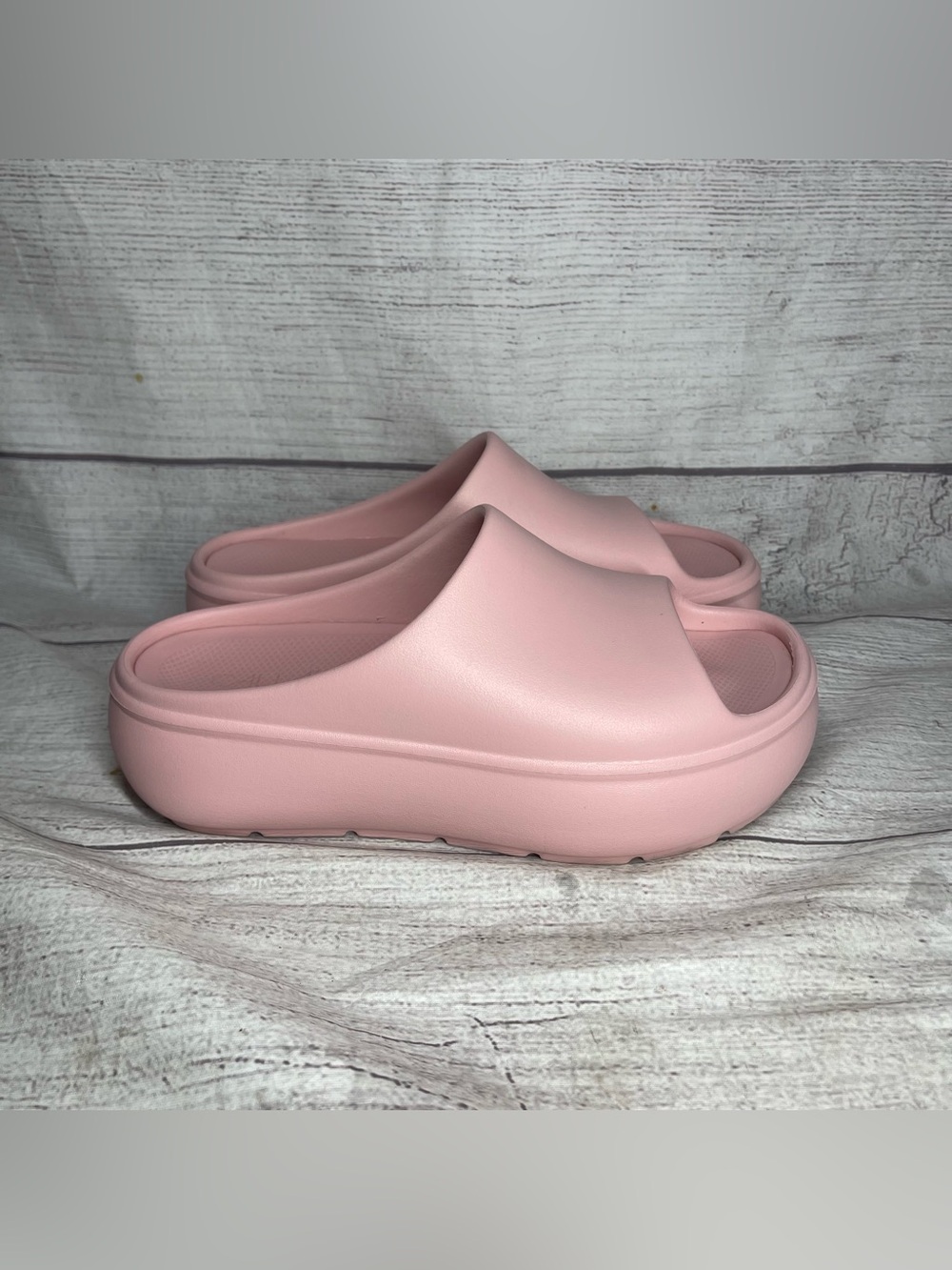 Calia Women’s 8 Slip-on Molded Cloud Pink Platform Sandals
